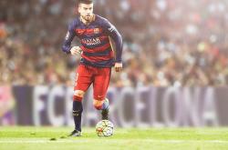 开云APP-雷霆万钧的夜，一个叫詹姆斯的男人站了起来