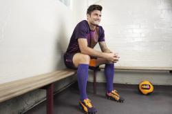 开云体育下载-铁幕与交响，德意志城墙下的窒息乐章，及一位大师的统治艺术