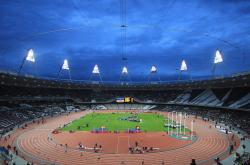 开云平台-安第斯雄鹰以海拔压制大黄蜂，佩德里用双脚解码胜负密钥