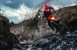 开云下载-阴影与桂冠，纳达尔如何从温网悲情走向ATP总决赛的王座