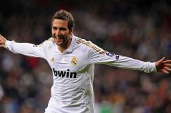 开云体育入口-当宿命的齿轮咬合，日本绝地翻盘与奥恰洛夫一剑封喉，共铸竞技体育的悲壮诗篇