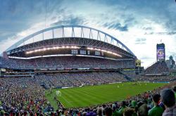 开云平台-红牛二队遭跃马碾压，汉密尔顿孤军救主，一场F1的独角戏