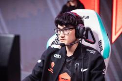 开云APP-包含DRX横扫FNC，Doinb线上压制力十足强强对话成都决赛之夜，点燃全场激情的词条