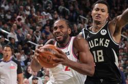 开云官方app入口-雄鹿轻取骑士，布伦森关键制胜