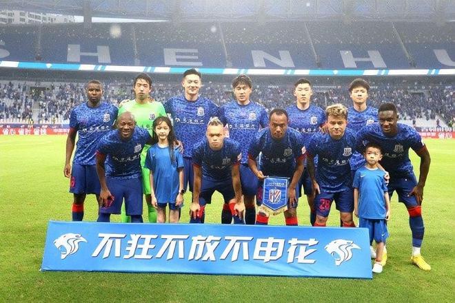 上海绿地申花斗志昂扬，再度获胜的简单介绍