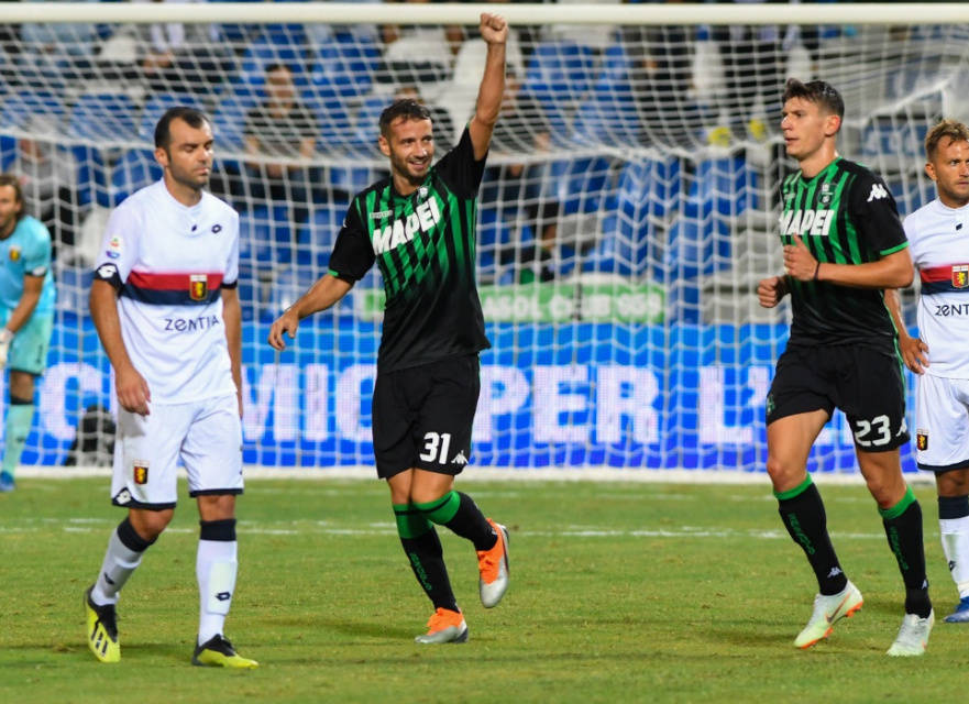 那不勒斯客场不敌萨索洛，连败两场的简单介绍