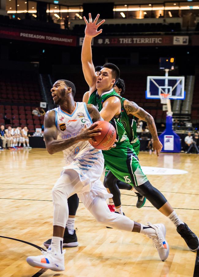 关于勇士差点翻船骑士遇暗杀全力泰山底下不再有情人的信息