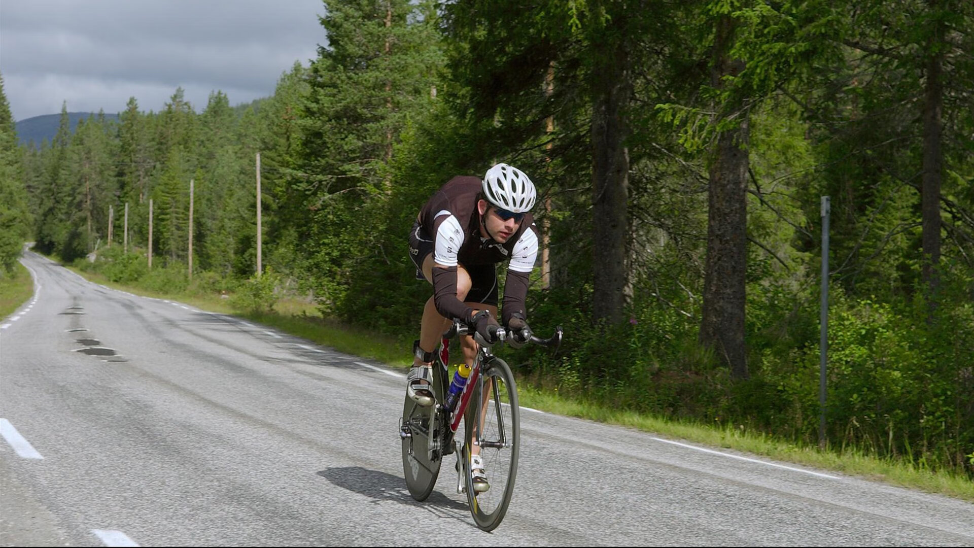 青春与铁壁，哥伦比亚关键战突围法国，萨卡统治全场记